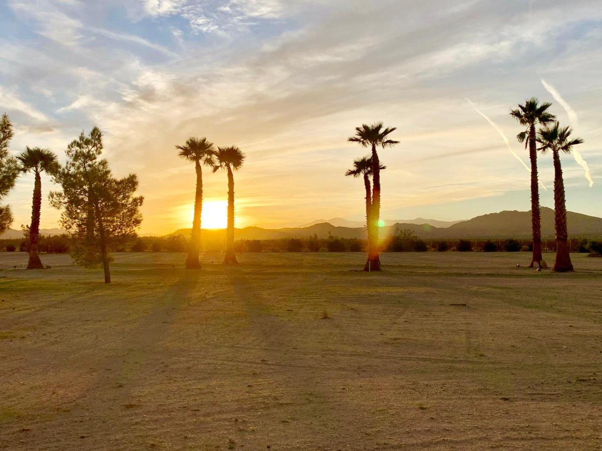 The Castle House Estate Hotel Joshua Tree Kültér fotó